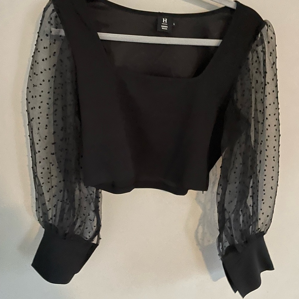 New- never worn tags still on